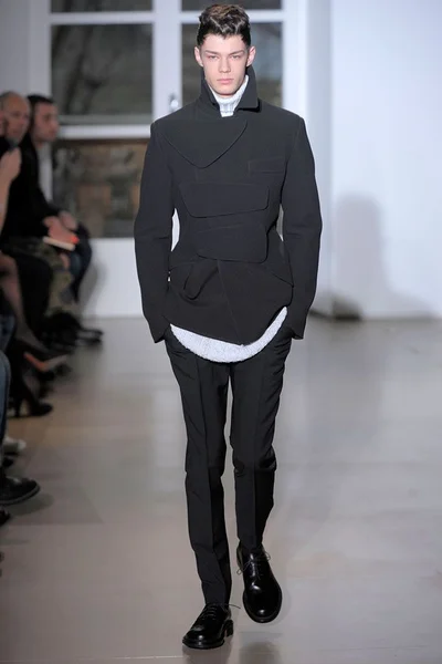Look 4